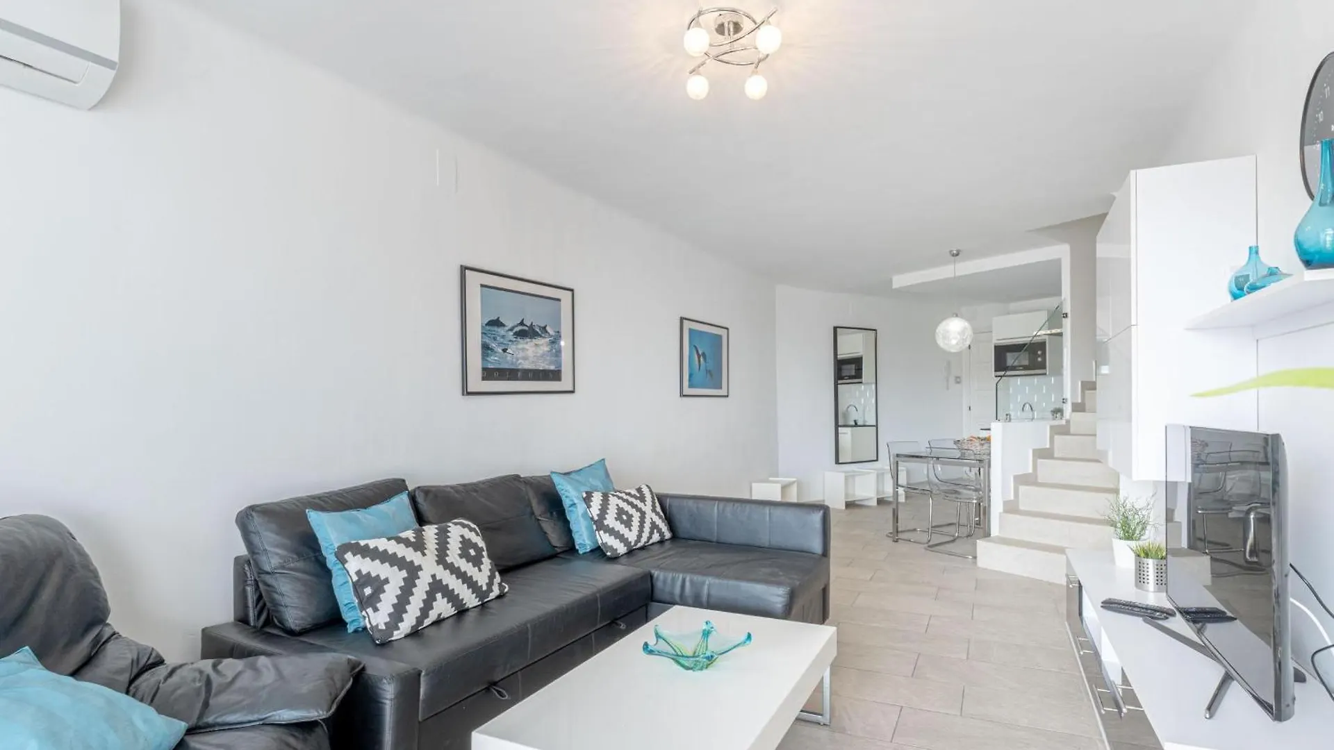 엠푸리아브라바 Agradable Y Moderno Duplex A 50 M De La Playa - Hisp-288-60 아파트