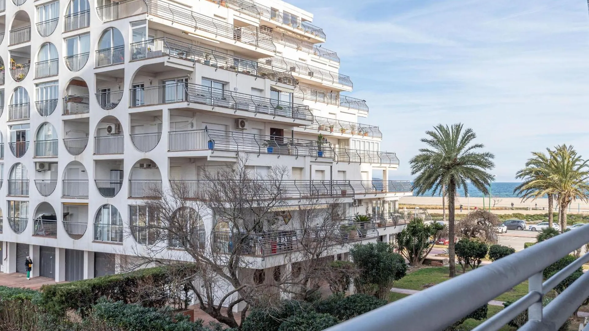 エンプリアブラバAgradable Y Moderno Duplex A 50 M De La Playa - Hisp-288-60アパートメント