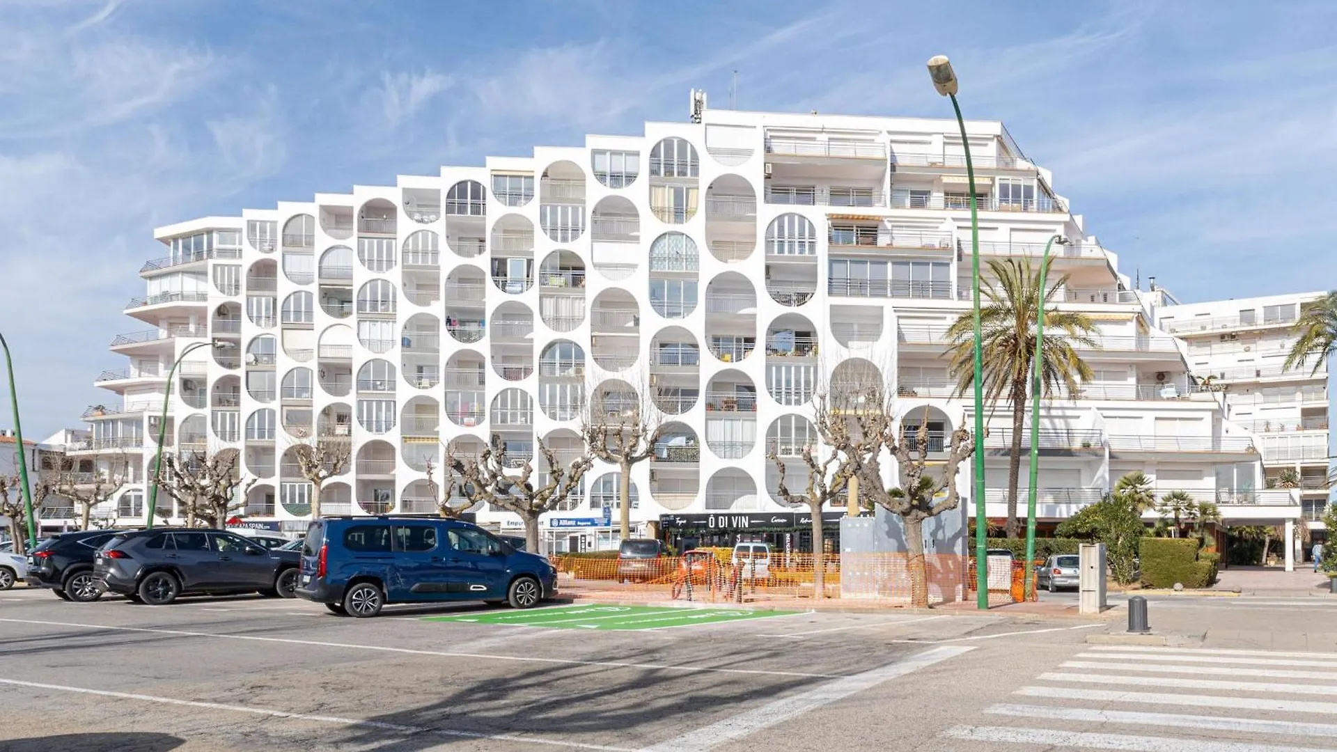 アパート エンプリアブラバAgradable Y Moderno Duplex A 50 M De La Playa - Hisp-288-60アパートメント